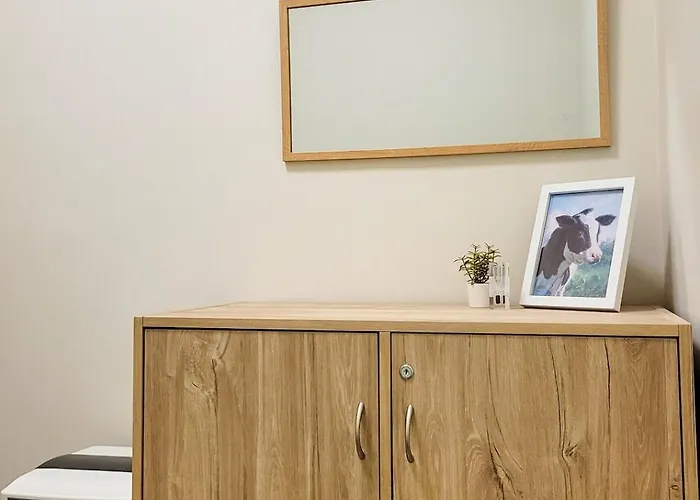 An-dy's Point, Field Residences Apartment
