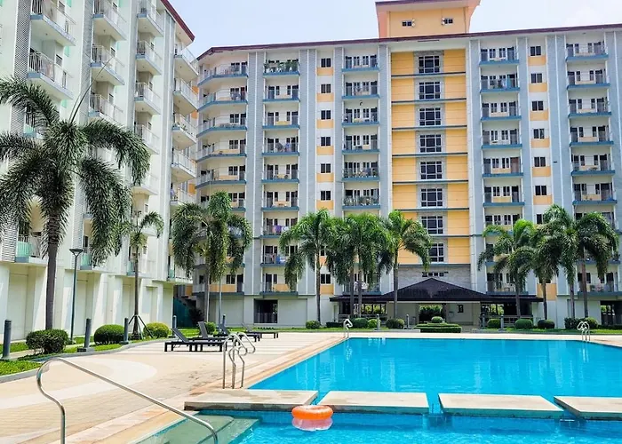 An-dy's Point, Field Residences